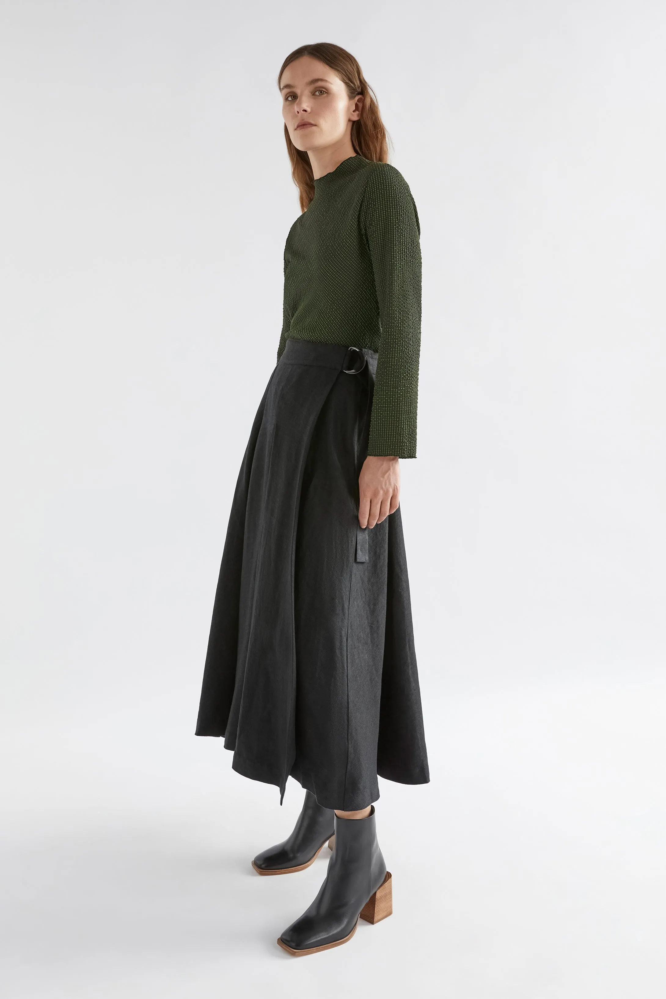 Ativ Linen Skirt