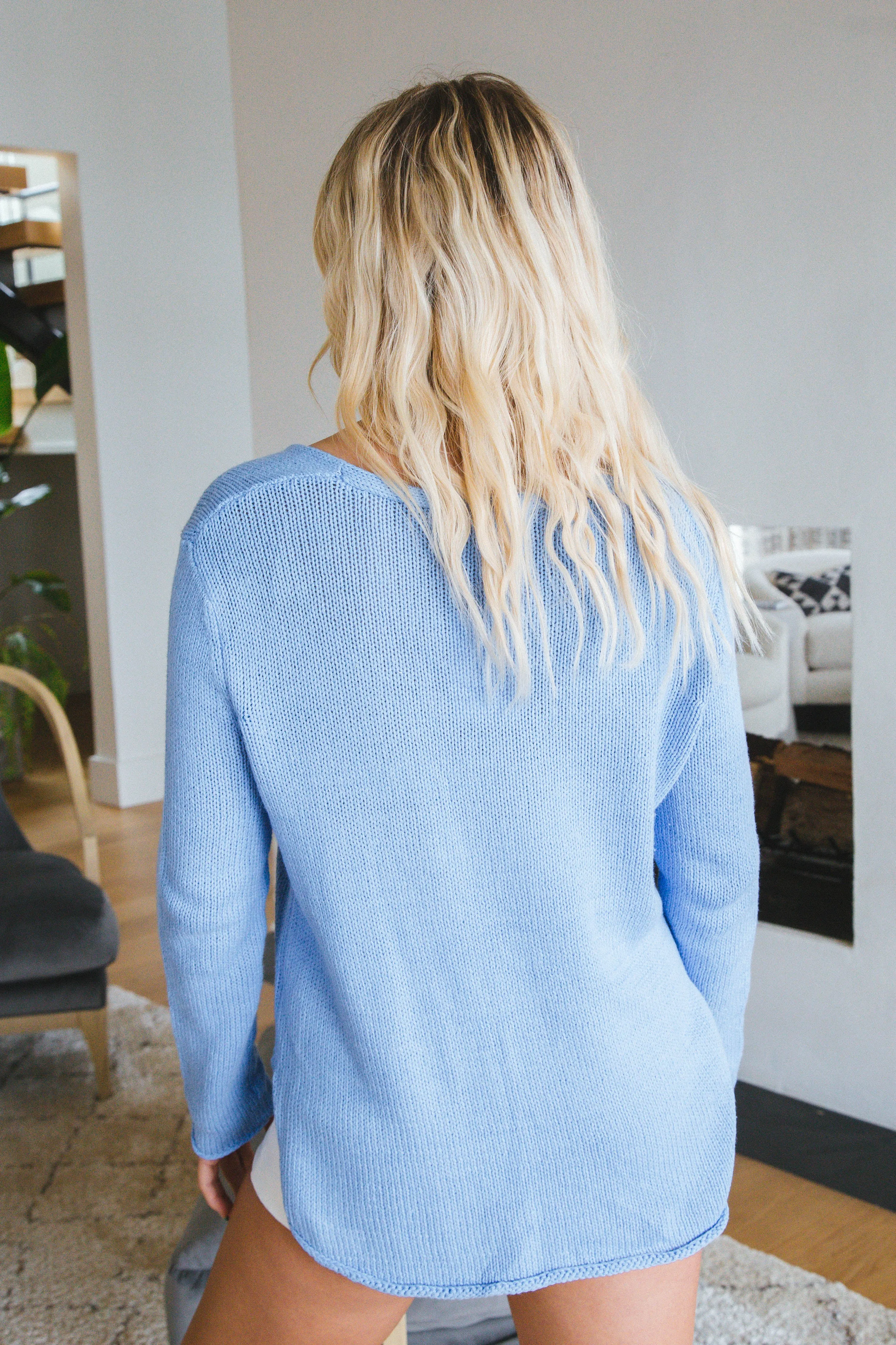 Beach Lightweight V-Neck Sweater, Blue/Ivory