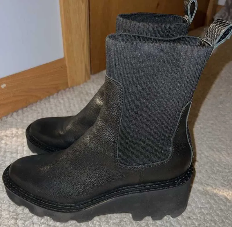 HOVEN BOOTS BLACK LEATHER re:vita