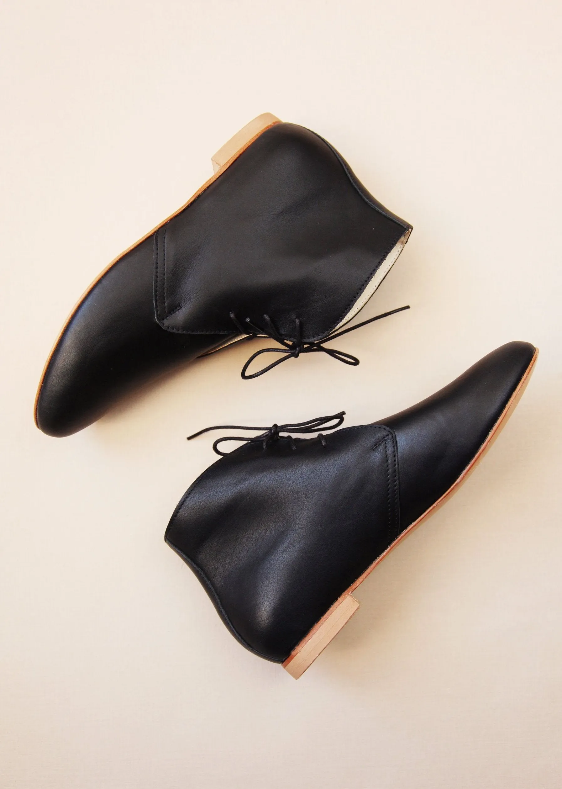 LEA Boots - Classic Black